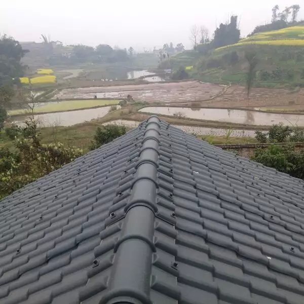 北方和南方樹脂瓦屋頂坡度分別是多少？怎么計算？